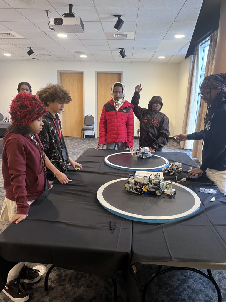 Students at battle bots career station.
